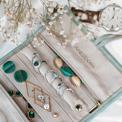 Alameda Anesidora Jewelry Case - Green